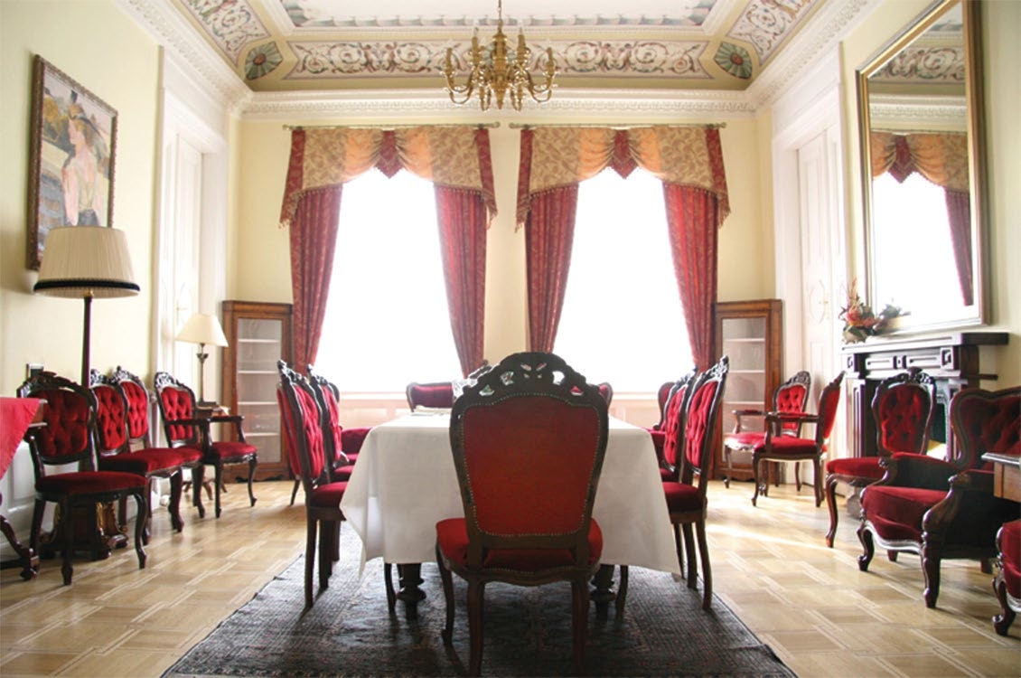 Interior 1